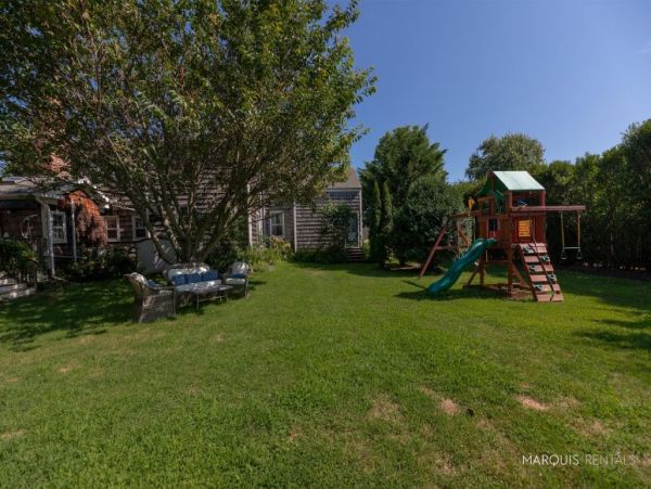 Hamptons Home 1020670