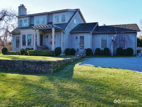 Hamptons Home 1020671