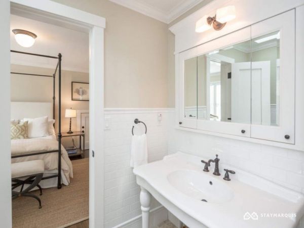 Hamptons Home 1020671