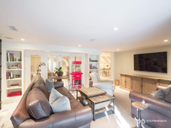 Hamptons Home 1020671