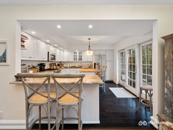 Hamptons Home 1020673