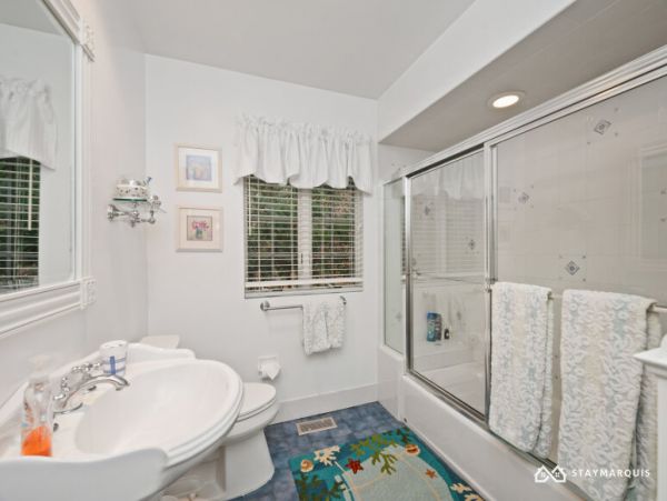 Hamptons Home 1020673