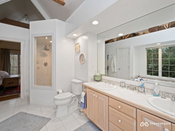 Hamptons Home 1020673