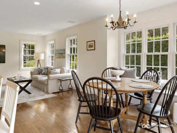 Hamptons Home 1020674