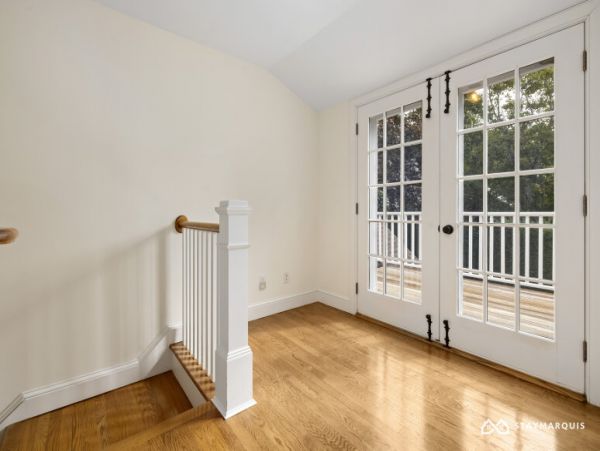 Hamptons Home 1020674