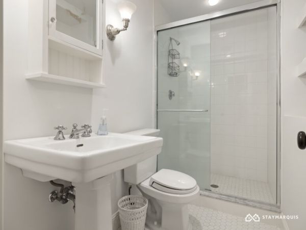 Hamptons Home 1020674