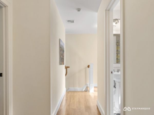 Hamptons Home 1020674