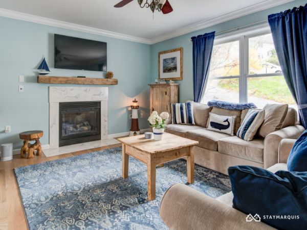 Hamptons Home 1020675