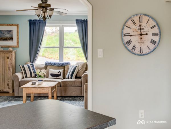 Hamptons Home 1020675