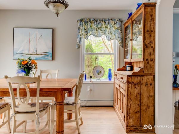 Hamptons Home 1020675