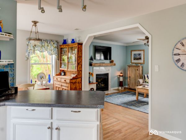 Hamptons Home 1020675
