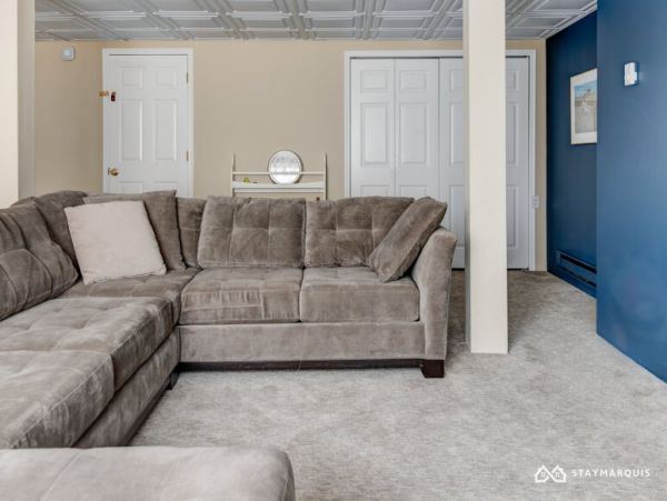 Hamptons Home 1020675