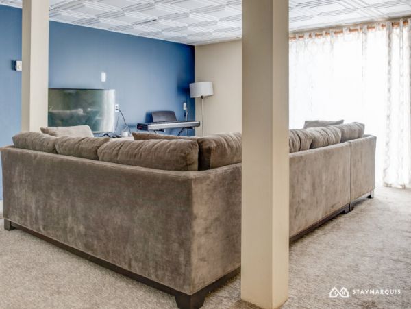 Hamptons Home 1020675