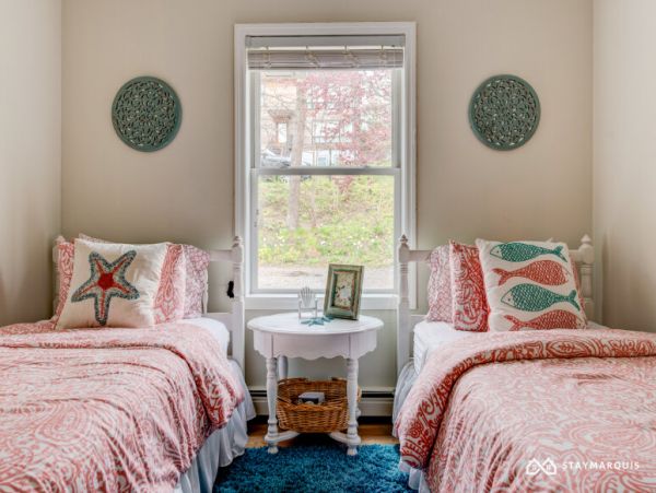 Hamptons Home 1020675