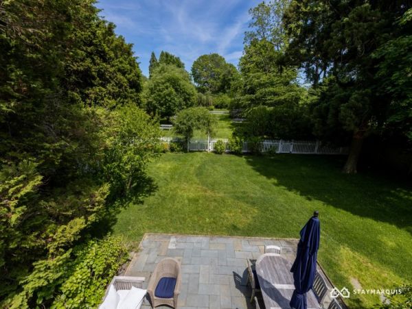 Hamptons Home 1020677