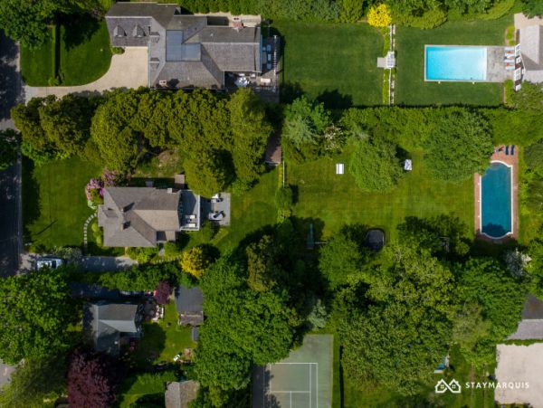 Hamptons Home 1020677