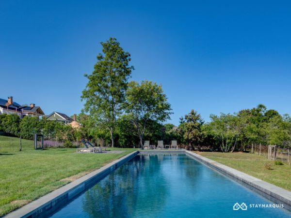 Hamptons Home 1020678