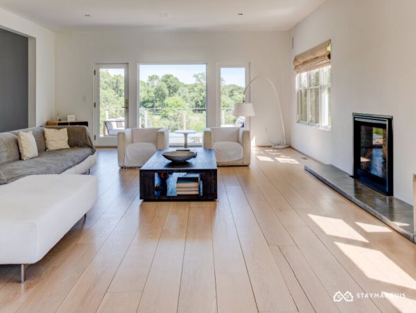 Hamptons Home 1020678