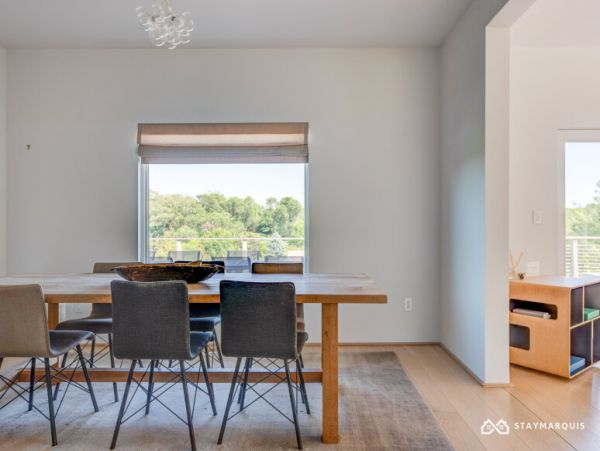 Hamptons Home 1020678