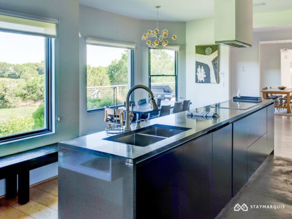 Hamptons Home 1020678
