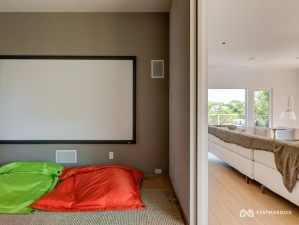 Hamptons Home 1020678