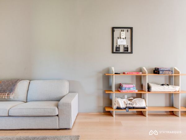Hamptons Home 1020678