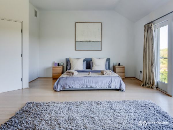 Hamptons Home 1020678