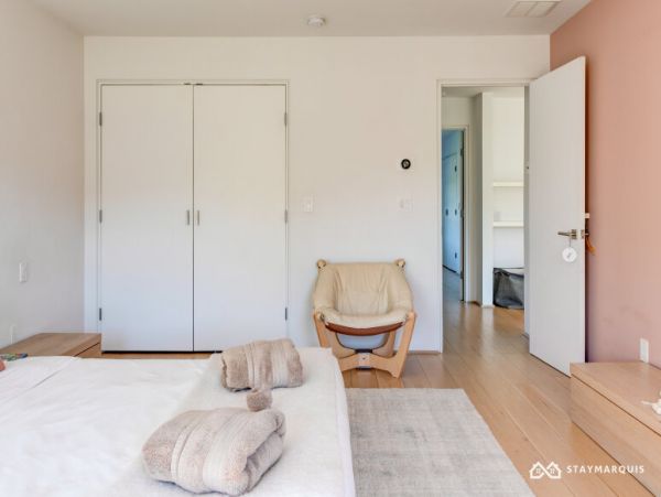 Hamptons Home 1020678