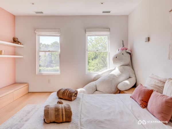 Hamptons Home 1020678