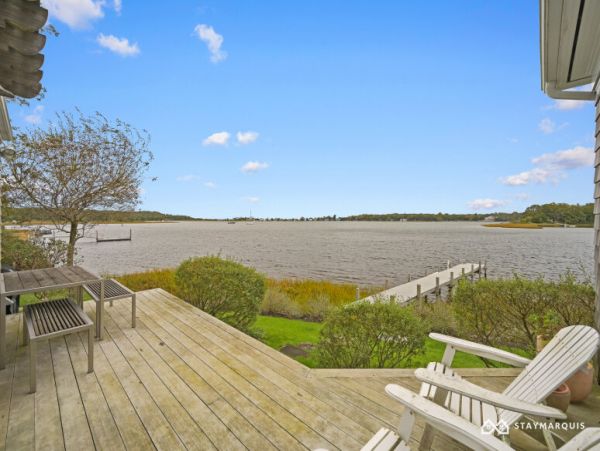 Hamptons Home 1020679
