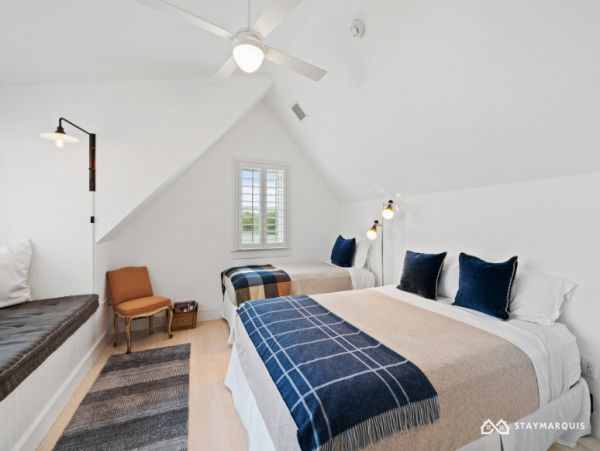 Hamptons Home 1020679