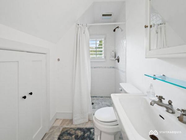 Hamptons Home 1020679