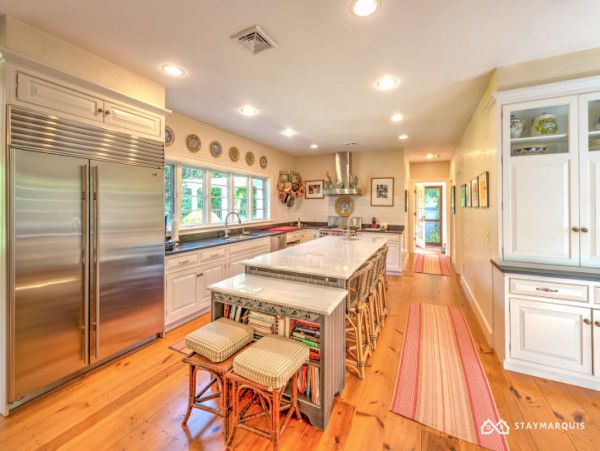 Hamptons Home 1020681
