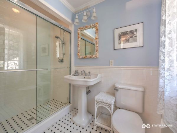 Hamptons Home 1020681