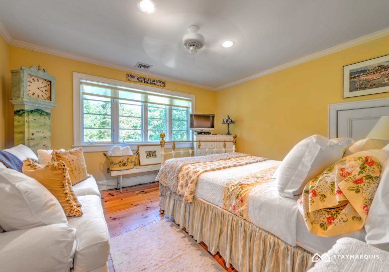 Hamptons Home 1020681