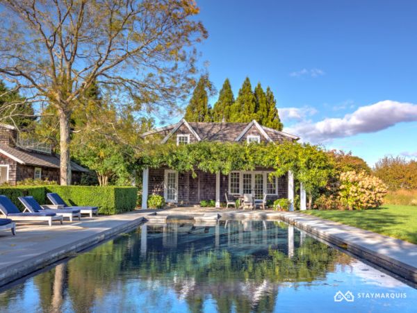 Hamptons Home 1020682