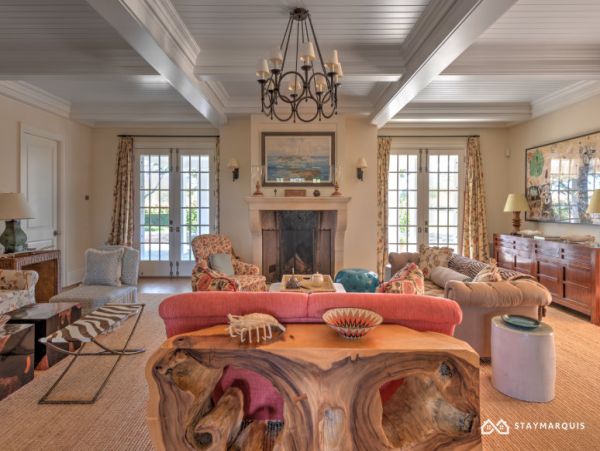 Hamptons Home 1020682