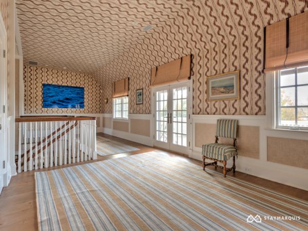 Hamptons Home 1020682