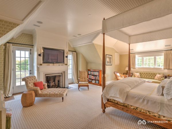Hamptons Home 1020682