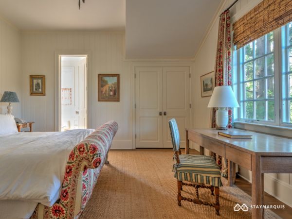 Hamptons Home 1020682