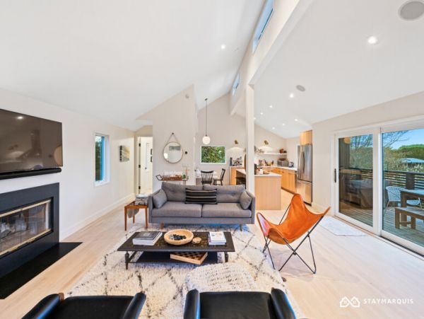 Hamptons Home 1020683