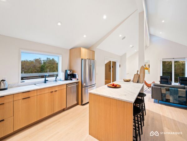 Hamptons Home 1020683