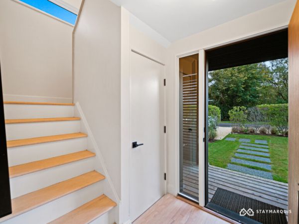 Hamptons Home 1020683