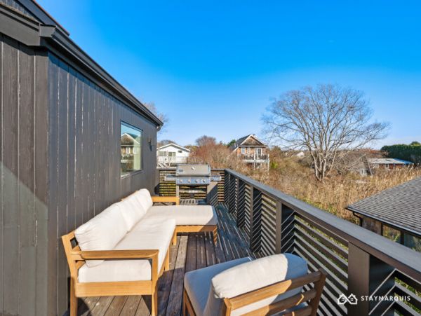Hamptons Home 1020683