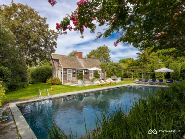 Hamptons Home 1020684