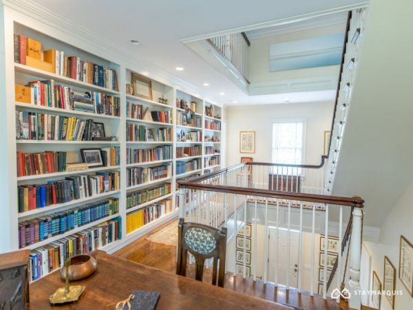 Hamptons Home 1020684