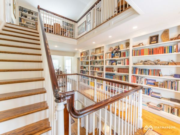 Hamptons Home 1020684