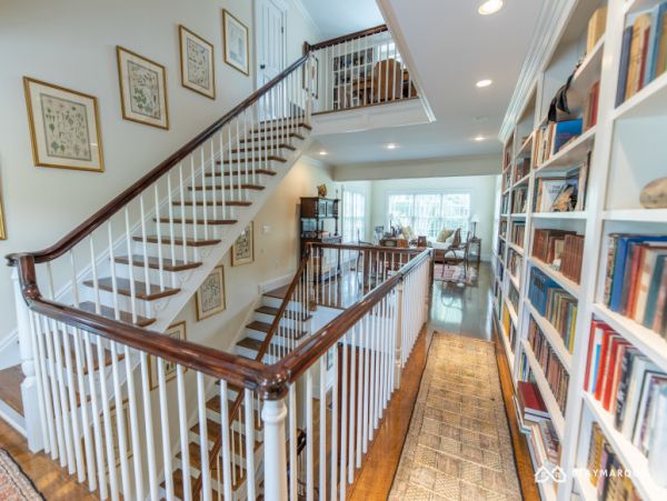 Hamptons Home 1020684