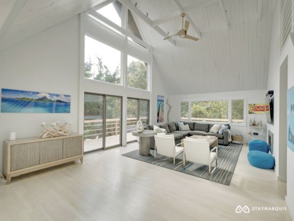 Hamptons Home 1020685