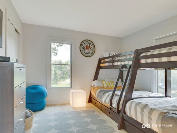 Hamptons Home 1020685